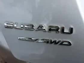 Subaru XV (2016) thumbnail 12