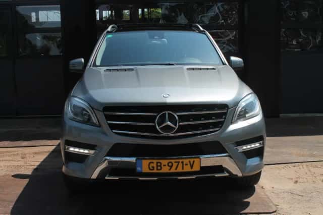 Mercedes-Benz ML-Klasse (2014) thumbnail 2