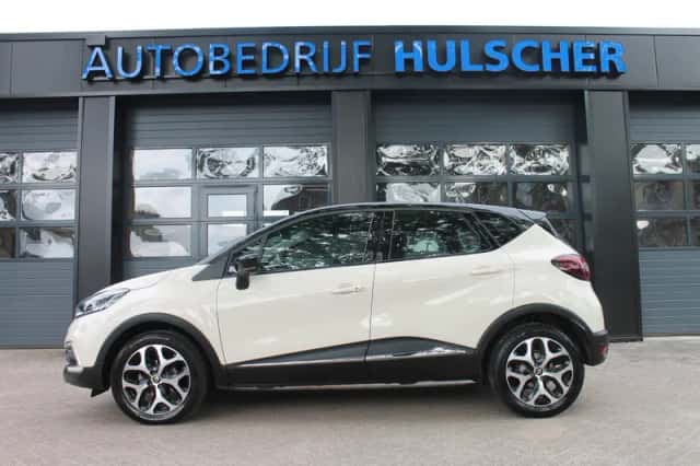 Renault Captur (2017) thumbnail 3