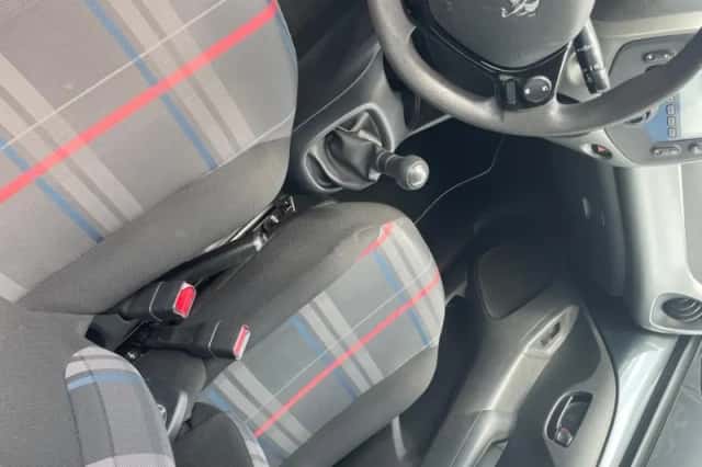 Peugeot 108 (2015) thumbnail 6
