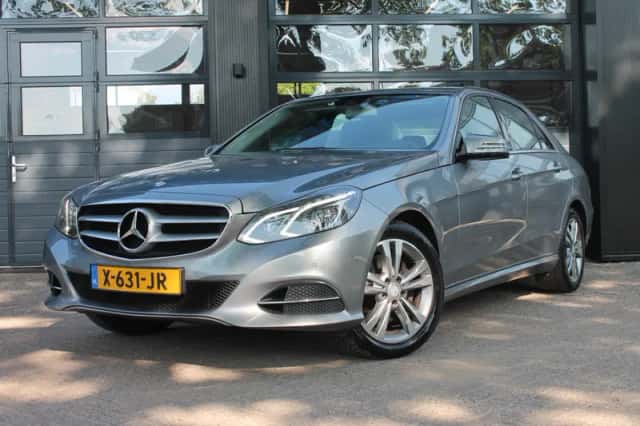 Mercedes-Benz E-Klasse (2013) thumbnail 1