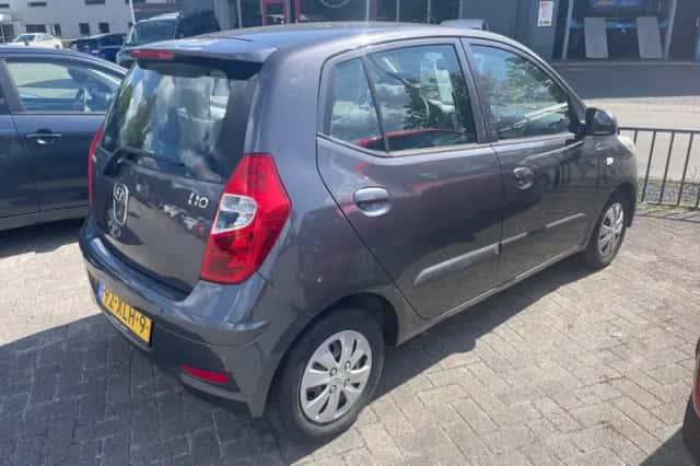 Hyundai i10 (2012) thumbnail 1