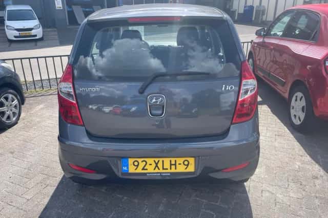 Hyundai i10 (2012) thumbnail 4