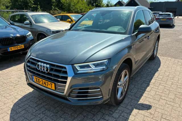 Audi Q5 (2018) thumbnail 1