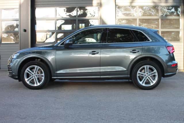 Audi Q5 (2018) thumbnail 3