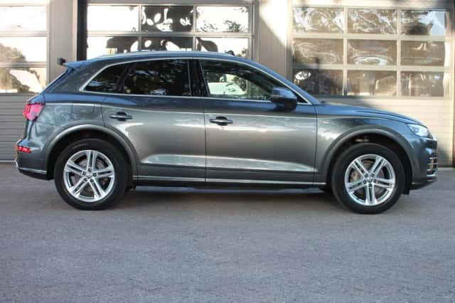 Audi Q5 (2018) thumbnail 6