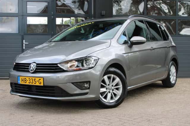 Volkswagen Golf Sportsvan (2015) thumbnail 1
