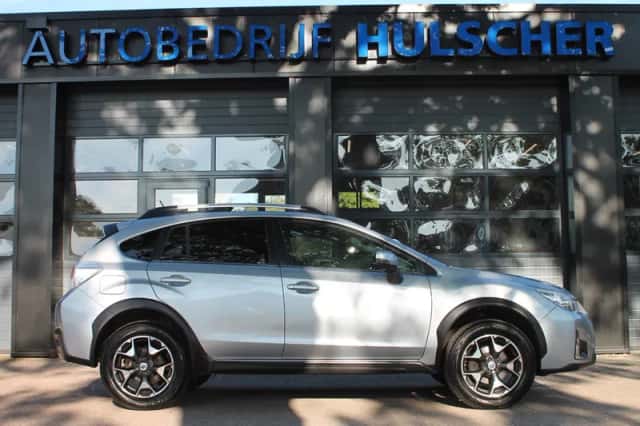 Subaru XV (2017) thumbnail 6