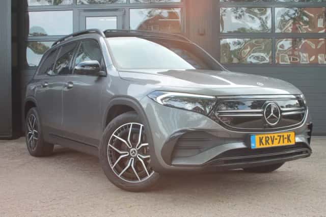 Mercedes-Benz EQB (2024) thumbnail 5