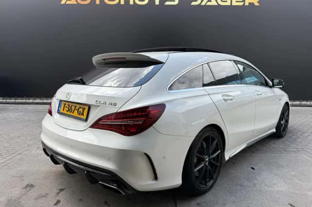 Mercedes-Benz CLA-Klasse (2016) thumbnail 5