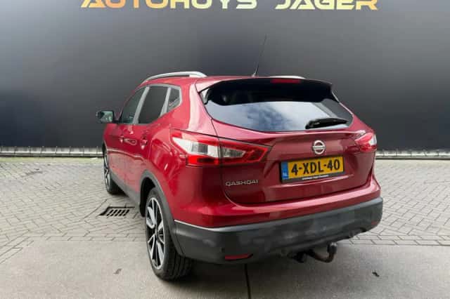 Nissan Qashqai (2014) thumbnail 3
