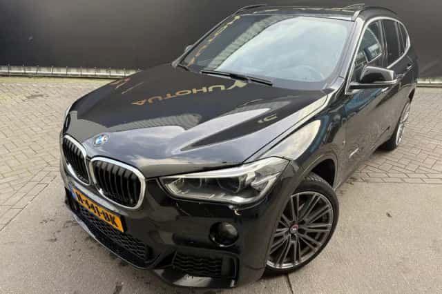 BMW X1 (2017) thumbnail 5