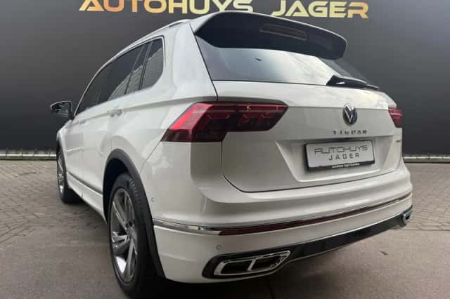 Volkswagen Tiguan (2022) thumbnail 3