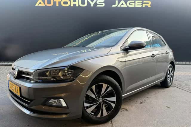 Volkswagen Polo (2021) thumbnail 2