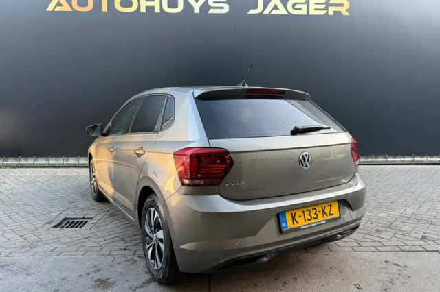 Volkswagen Polo (2021) thumbnail 3