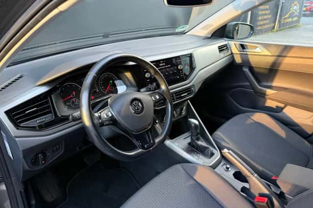 Volkswagen Polo (2021) thumbnail 4