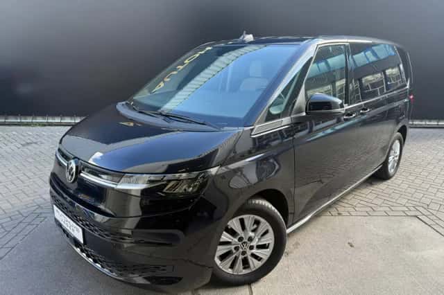 Volkswagen Multivan (2023) thumbnail 5