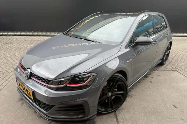 Volkswagen Golf (2019) thumbnail 5