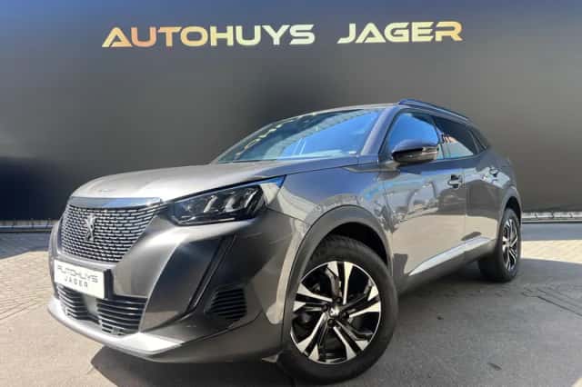 Peugeot 2008 (2023) thumbnail 2
