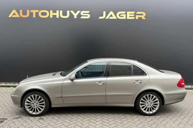Mercedes-Benz E-Klasse (2004) thumbnail 5