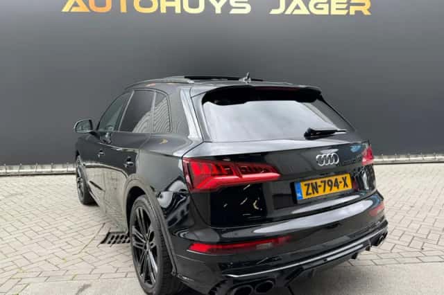 Audi SQ5 (2018) thumbnail 3