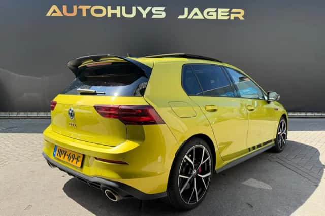 Volkswagen Golf (2022) thumbnail 6