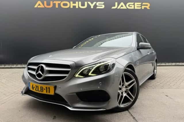 Mercedes-Benz E-Klasse (2015) thumbnail 1