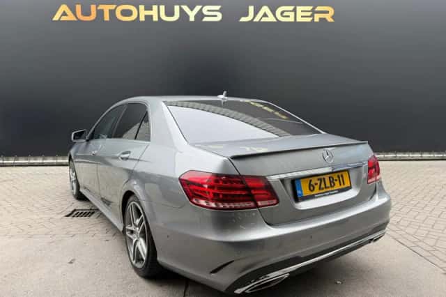 Mercedes-Benz E-Klasse (2015) thumbnail 3