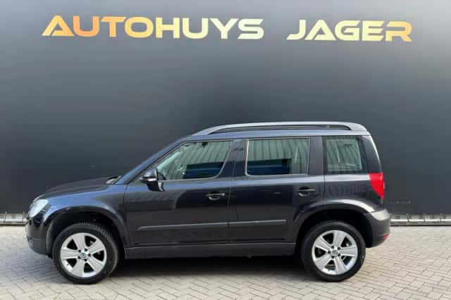 Škoda Yeti (2013) thumbnail 3