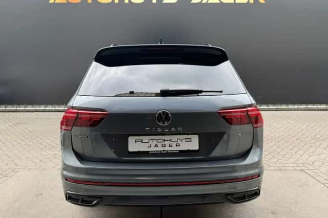Volkswagen Tiguan (2024) thumbnail 6