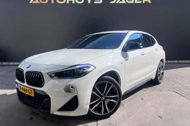 BMW X2 (2019) thumbnail 1