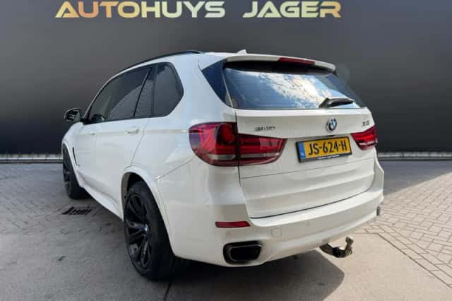 BMW X5 (2016) thumbnail 3
