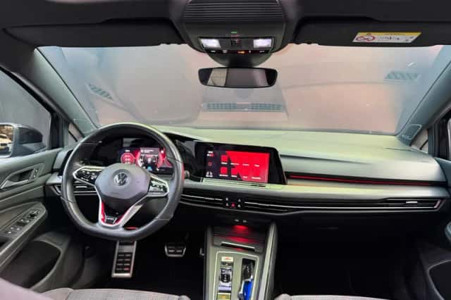 Volkswagen Golf (2020) thumbnail 4