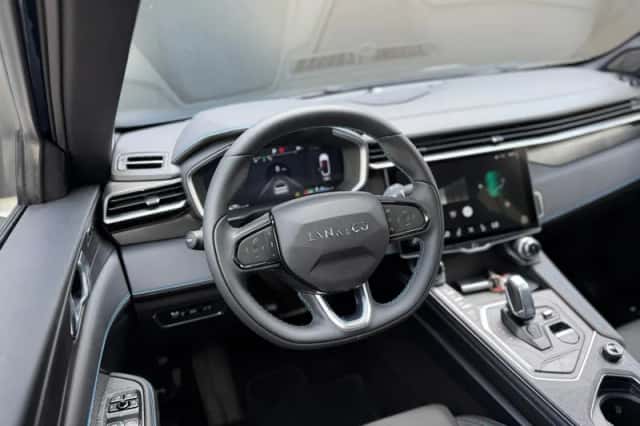 Lynk & Co 01 (2023) thumbnail 4