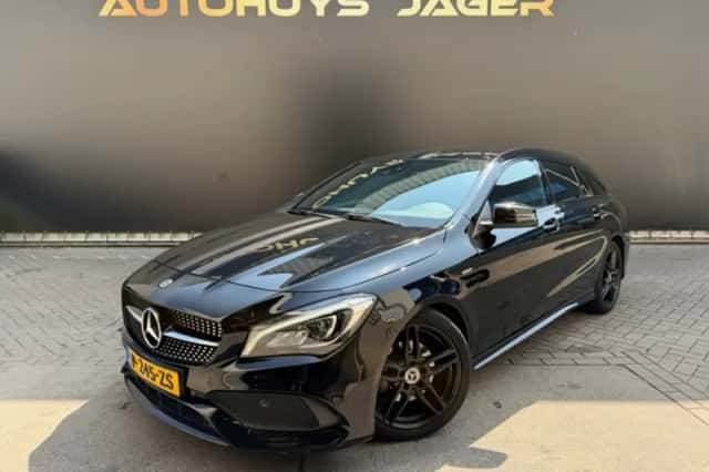Mercedes-Benz CLA-Klasse (2017) thumbnail 1