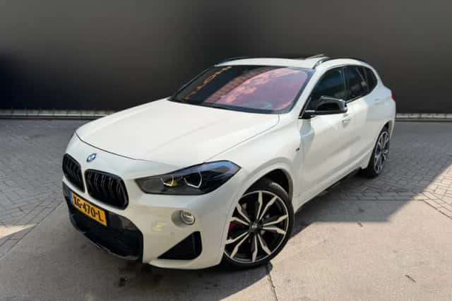 BMW X2 (2019) thumbnail 5