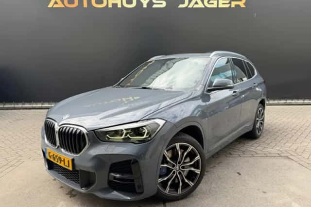 BMW X1 (2019) thumbnail 1