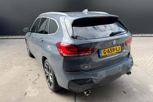 BMW X1 (2019) thumbnail 6