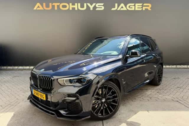 BMW X5 (2022) thumbnail 1