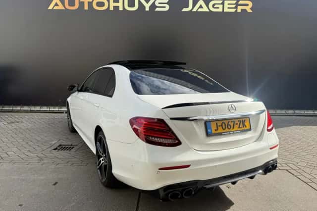 Mercedes-Benz E-Klasse (2018) thumbnail 3