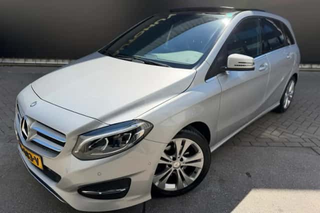 Mercedes-Benz B-Klasse (2017) thumbnail 5