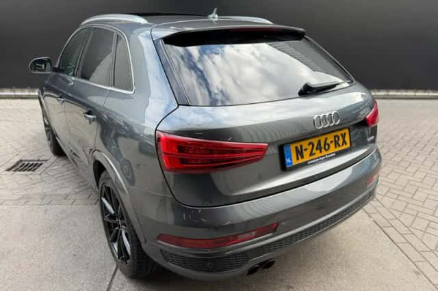 Audi Q3 (2015) thumbnail 3