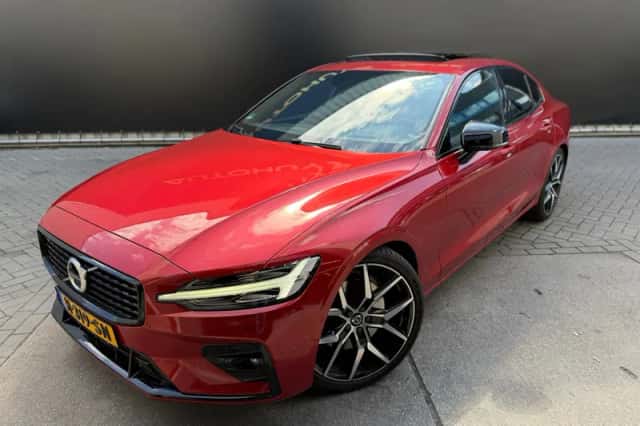 Volvo S60 (2019) thumbnail 5