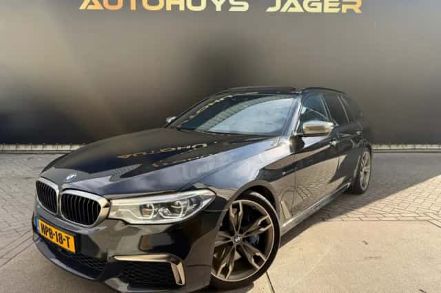 BMW 5-Serie (2017) thumbnail 1