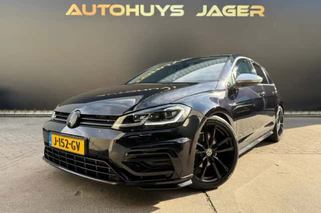 Volkswagen Golf (2019) thumbnail 1