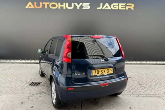 Nissan Note (2006) thumbnail 2