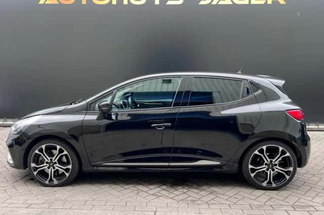 Renault Clio (2015) thumbnail 2