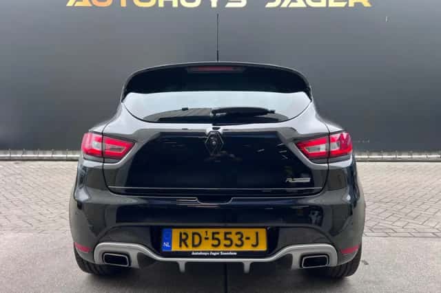 Renault Clio (2015) thumbnail 5