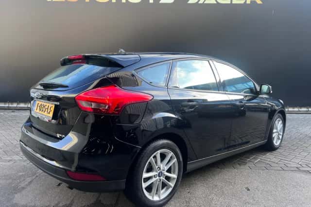 Ford Focus (2018) thumbnail 6