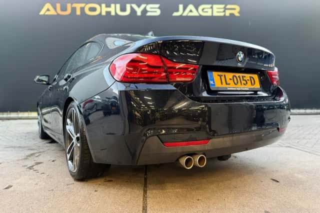 BMW 4-Serie (2018) thumbnail 2